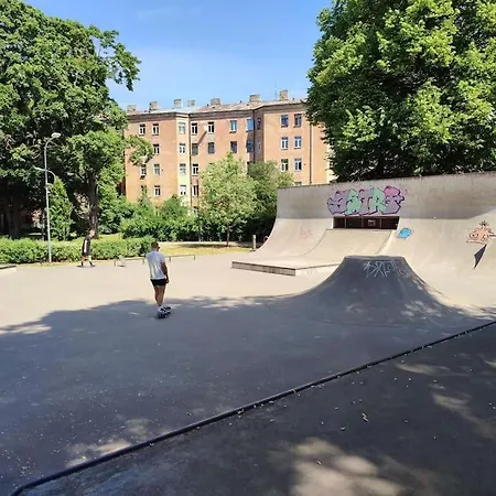 уютный лофт среди старых парков Apartamento Riga