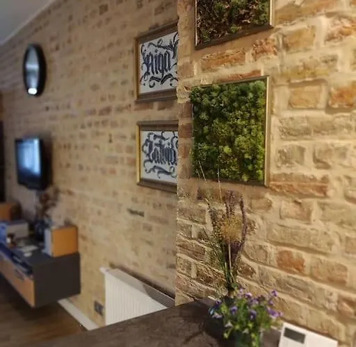 уютный лофт среди старых парков *