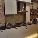 уютный лофт среди старых парков *