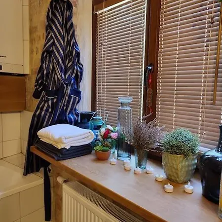 уютный лофт среди старых парков